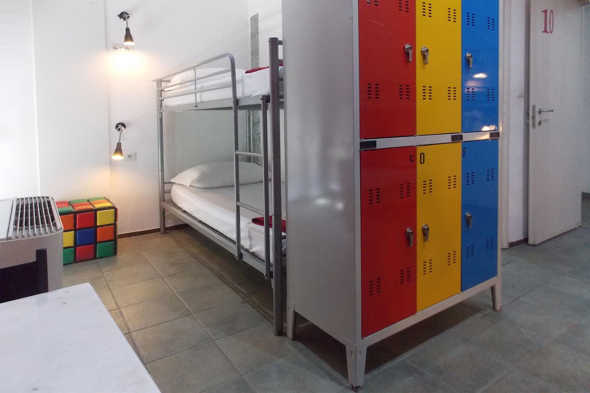 Hostel Colours Milan Exterior photo