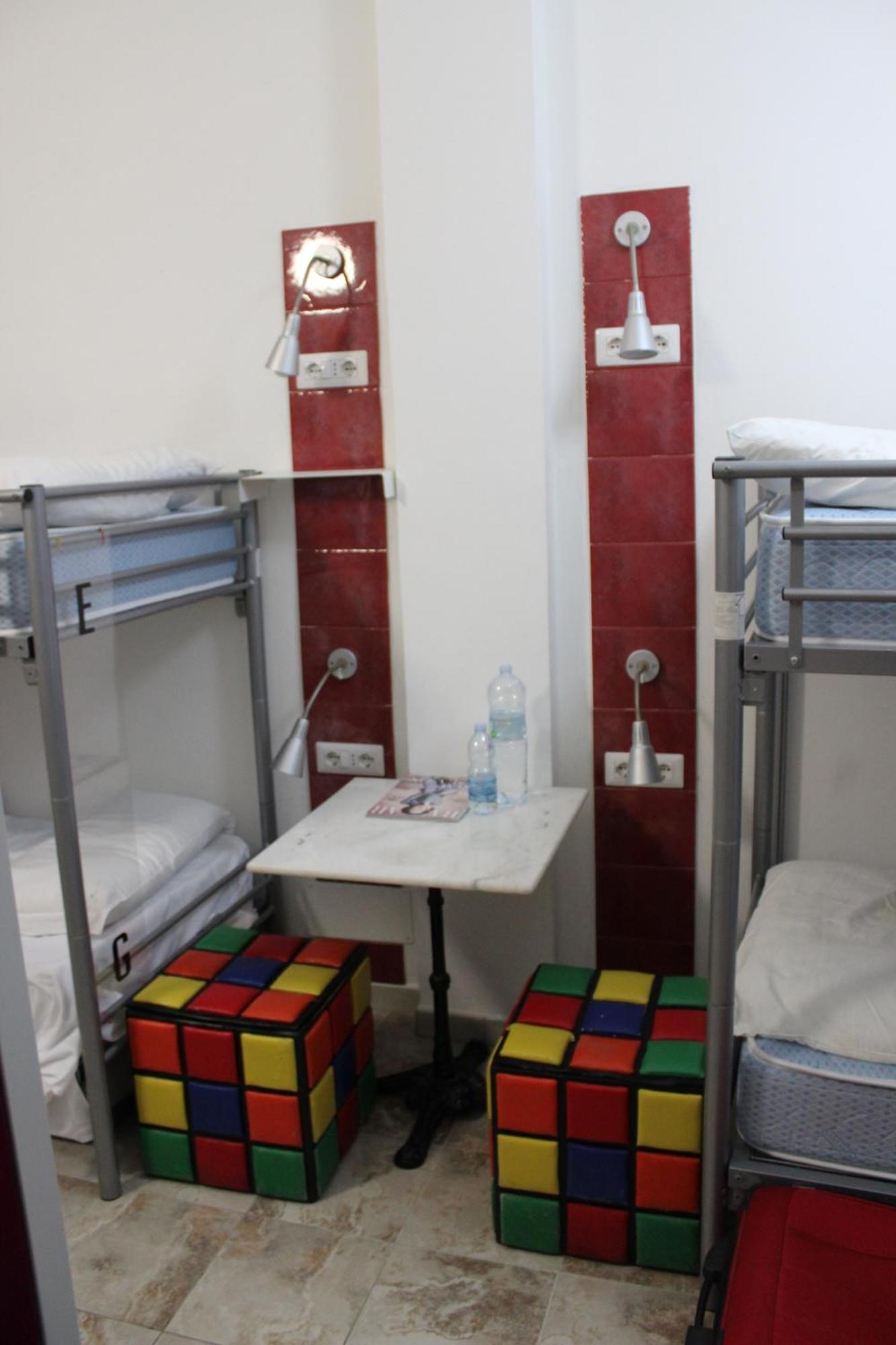 Hostel Colours Milan Room photo