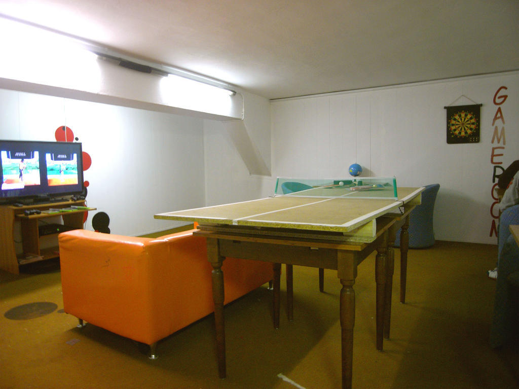 Hostel Colours Milan Exterior photo